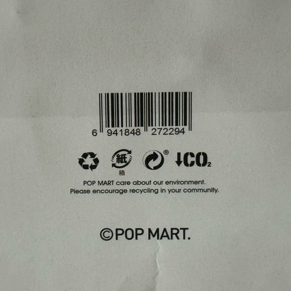 POP MART Paper shopping bag - Picture 7 of 7